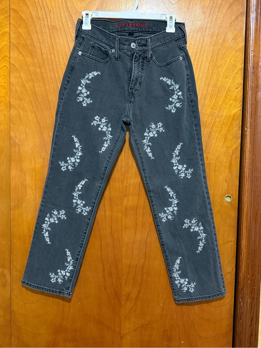 Lucky Brand Black Straight‑Leg Jeans with White Floral Embroidery